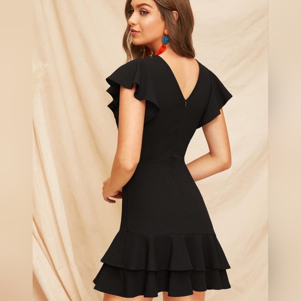 Floerns Women's V Back Inslace Layered Ruffle Hem Flutter Sleeve Dress M NWT